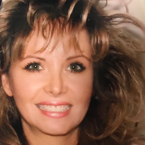 Meet your Posher, Janie - Picture 1 of 16